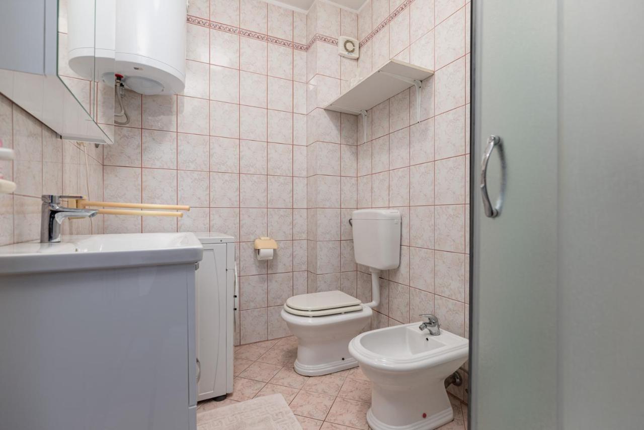 Medak Apartment Porec Exterior photo